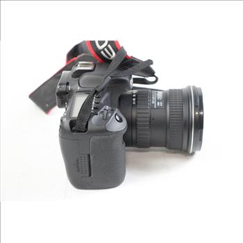 Canon EOS 7D 35mm SLR Camera
