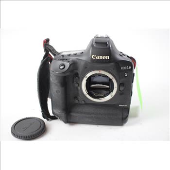 Canon EOS-1D Mark II Digital Camera, DS126561