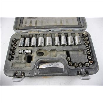 Case In 45 Pc Socket Set