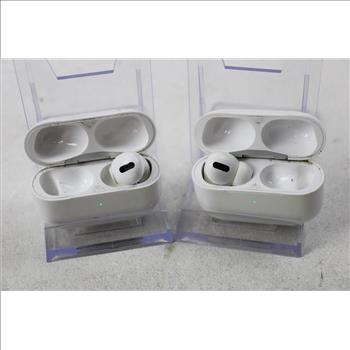 Case Single Airpod, Sold For Parts, 2 Pieces