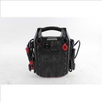 Cen-Tech Portable Power Pack With Jump Starter
