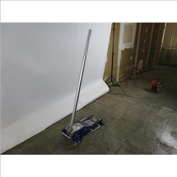 Central Hydraulics 4000lb Jack