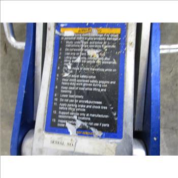 Central Hydraulics 4000lb Jack