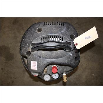 Central Pneumatic 6 Gal. Air Compressor