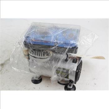 Central Pneumatic 95630 Professional Mini Air Compressor