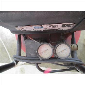 Central Pneumatic Air Compresser