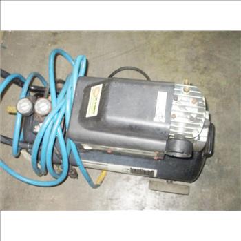 Central Pneumatic Air Compressor