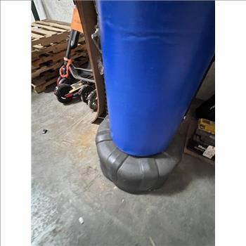 Century XXL Wave Master Punching Bag