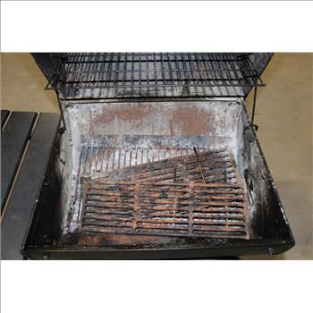 Char-Griller Charcoal Grill