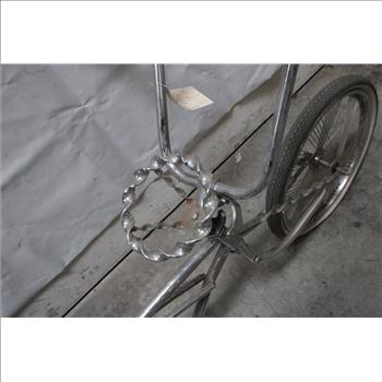 Chrome Custom Low Rider Bike