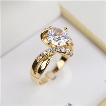 Clear Stone Fashion Ring