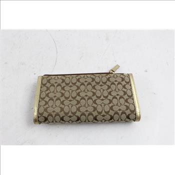 Coach Clutch/Wallet