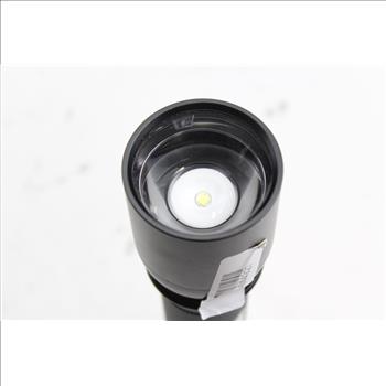 Coast Hp550 Zoom Flashlight