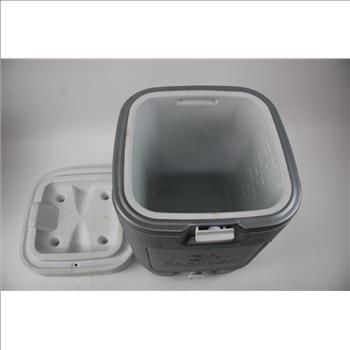 Coleman 5 Gallon Beverage Dispenser