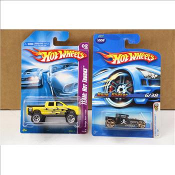 Collectible Hot Wheels, 2 Cars