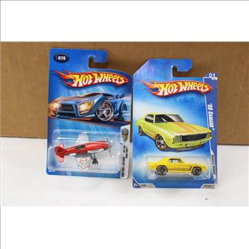 Collectible Hot Wheels, 2 Cars