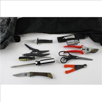 Colt Hard Pistol Case And More, 12 Pieces