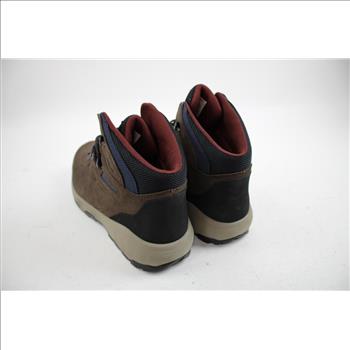 Columbia  Newton Peak Boots Men's Size 11.5