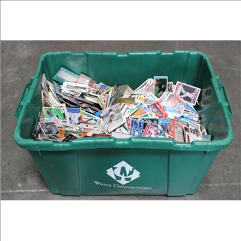 Container With 5000+ Baseball Trading Cards