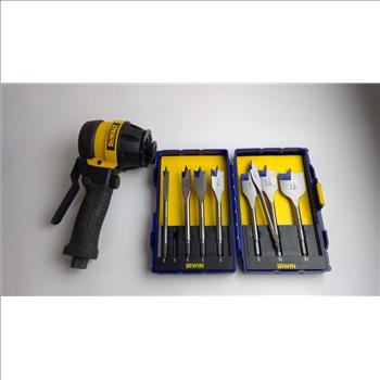 Crafstman Tool Chest With Assorted Tools