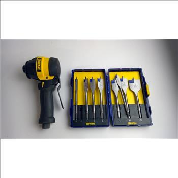 Crafstman Tool Chest With Assorted Tools