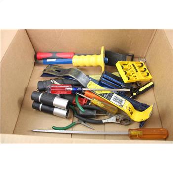 Craftman Screwdriver, Stanley Screwdriver, Pry Bar  And More 5+ Pieces