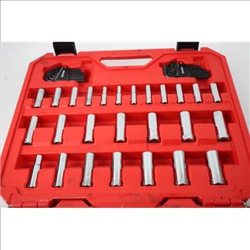 Craftsman 105 PC. Mechanics Tool Set, CMMT12023