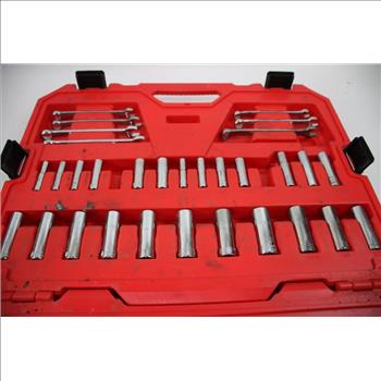 Craftsman 135 PC. Mechanics Tool Set