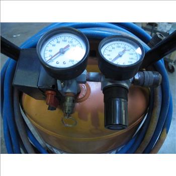 Craftsman 22 Gallon Air Compressor Tank With Hose ***ONTARIO (CA) APPT ONLY***