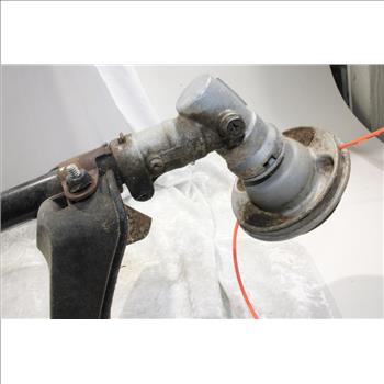 Craftsman 32cc Weedwacker Trimmer  1 Piece