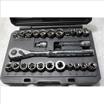 Craftsman Socket Wrench Set 25-Pieces