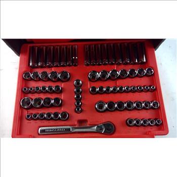 Craftsman Tool Chest With Socket Wrench Set