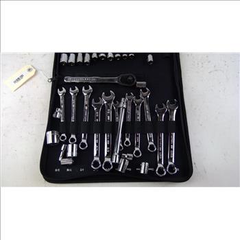 Craftsman Wrench And Socket Set
