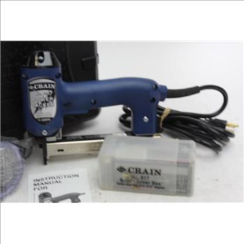 Crain Power Carpet Tacker With Case
