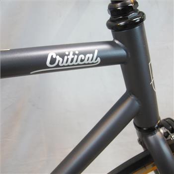 Critical Fixie Single Speed Bike