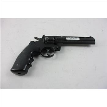 Crosman Pellet Gun