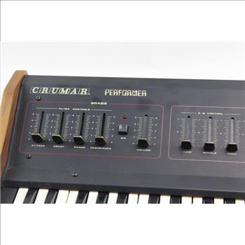Crumar Performer PRFsynthesizer Keyboard And Carrying Bag