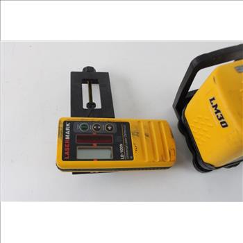 CST/Berger Laser Level With Laser Detector