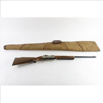 Daisy 881 BB Rifle With Case
