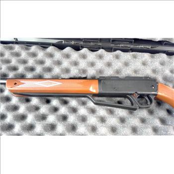 Daisy Airsoft Rifle With Case