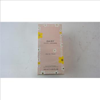 Daisy Marc Jacobs