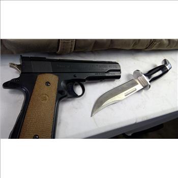 Daisy Powerline 45 CO2 Air Gun, With Knife And Soft Rifle Cases, 4 Pieces