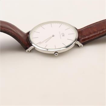 Daniel Wellington Leather Watch