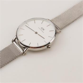 Daniel Wellington Petite Evergold Watch