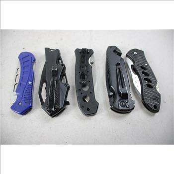 Defender Xtreme And Other Knives, 5 Pieces