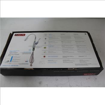 Delta Fuse Sink Faucet