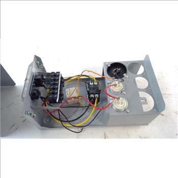 Deluxe Saubmersible Motor Control Box