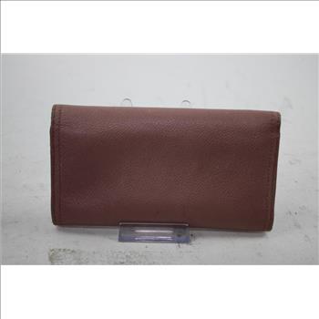 Designer Burberry Wallet - Doublechecked By Entrupy