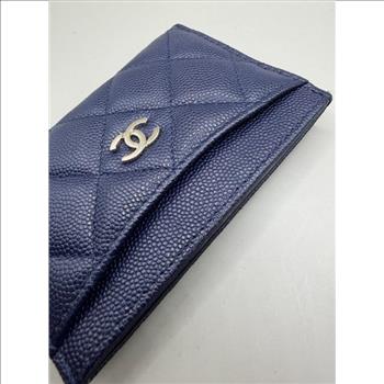Designer Chanel Classic Card Holder - Doublechecked By Entrupy