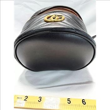 Gucci GG Black Chevron Quilted Leather Bag - Doublechecked By Entrupy